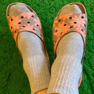 CROCS Daisy Flower Power Platform Mules Slides